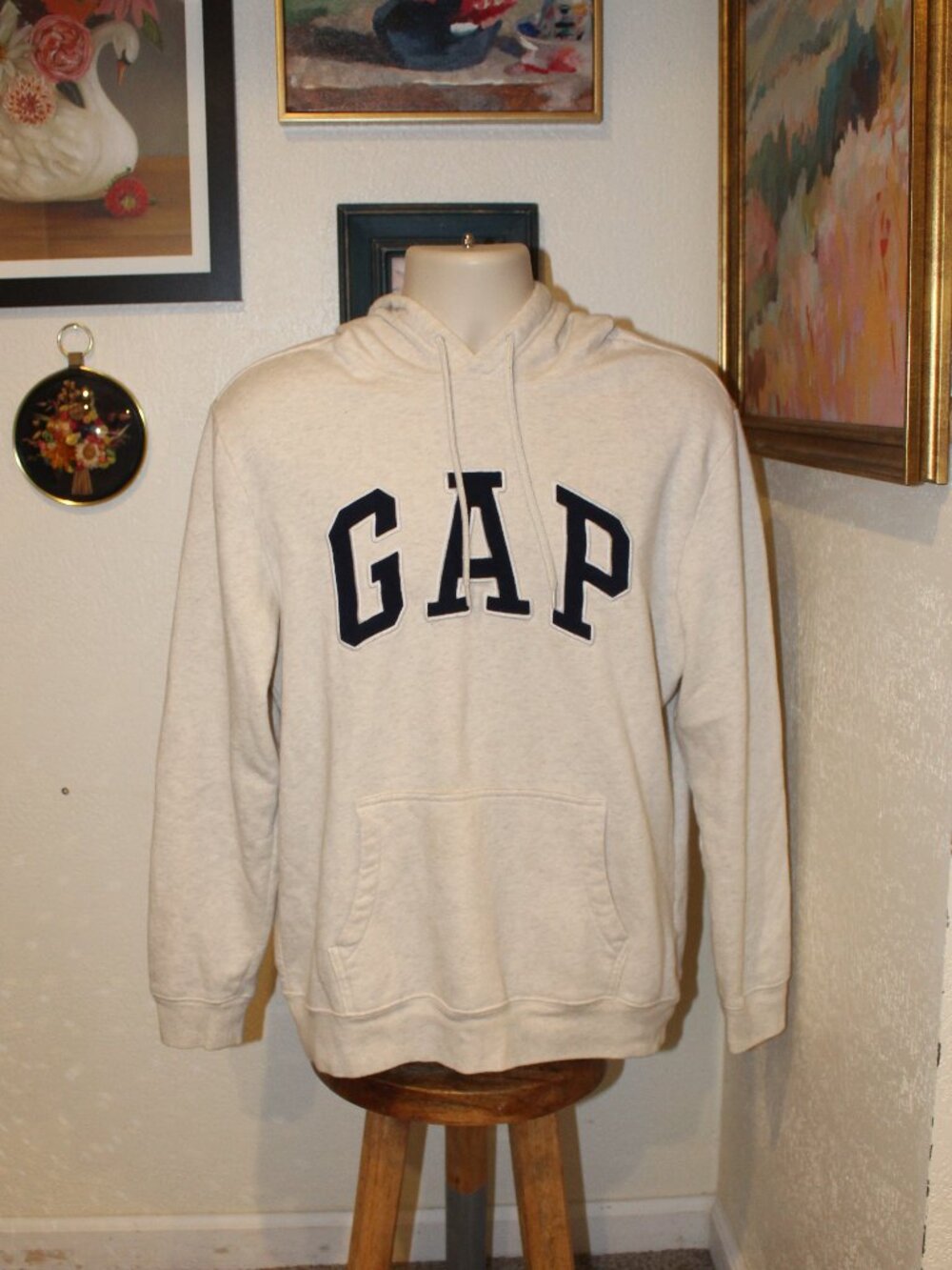 GAP Cream Logo Pullover Hoodie Navy Spellout